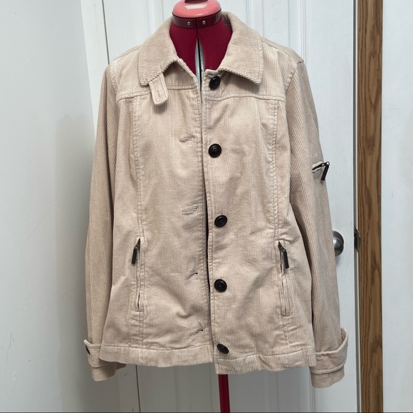 Relativity women khaki corduroy long sleeves buttons closure jacket. Size L.Used - Picture 7 of 15